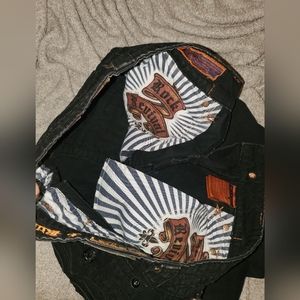 "Like new" - rock revival straight cut   w32 - L32  men's // price is firm